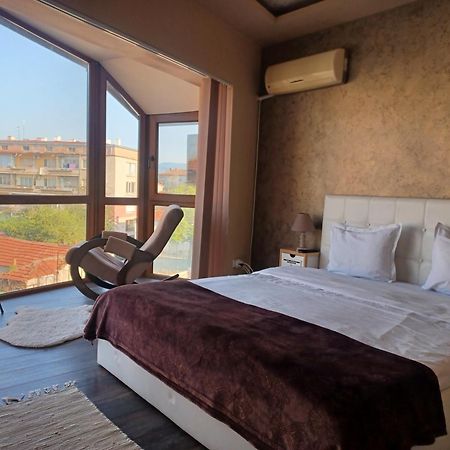 Версай Apartment คาซานลัก ภายนอก รูปภาพ